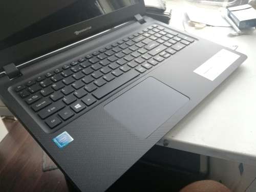 *PACKARD BELL EASYNOTE*6TH GENERATION*celeron N3350*2GB RAM*500GB HDD*HD